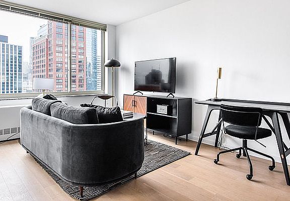 3rd image of 120 Duane St #5B