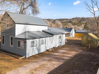 1005 S River St, Hot Springs, SD, 57747