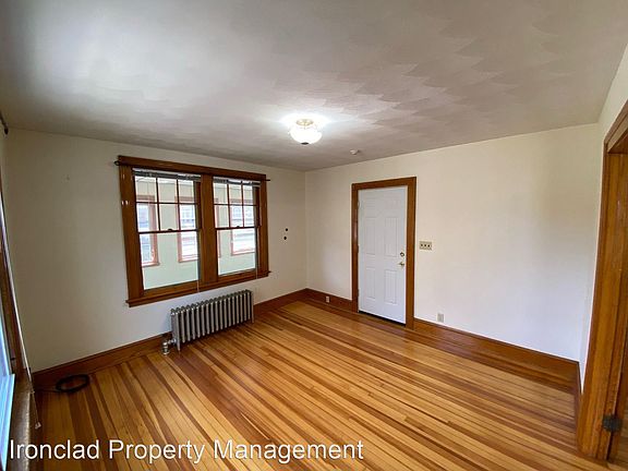 4th image of 42 S Saint Ext #11515038