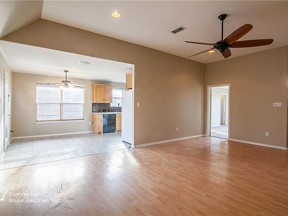 4th image of 6634 Hampton Hills St