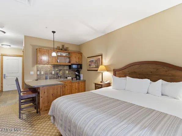 602 Bunker Ave, Kellogg, ID 83837