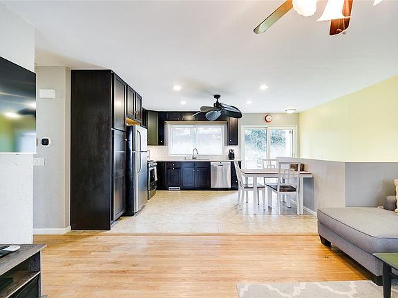4th image of 146 Linnview Dr