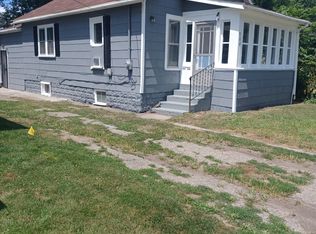 980 Barney Ave, Flint, MI 48503