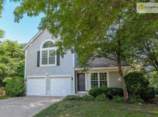 1012 E Yesteryear St, Olathe, KS 66061