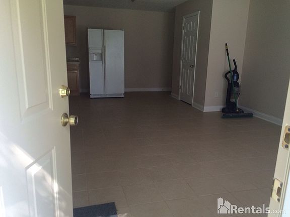 2nd image of 10503 Millers Ln