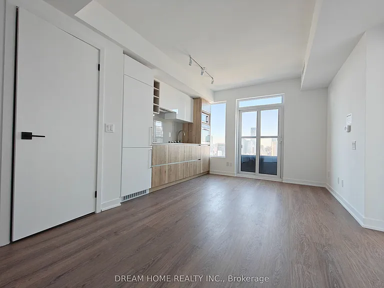 319 Jarvis St #2805 — Photo 5