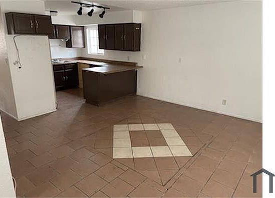 2nd image of 4379 Cy Cliffview Cir APT 3