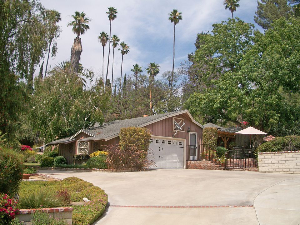 2nd image of 5334 Carmel Way