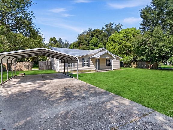 3rd image of 103 Touchstone Drive