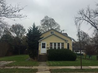 547 S Hillside Ave, Elmhurst, IL 60126