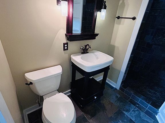 3rd image of 41 N Court St APT 1