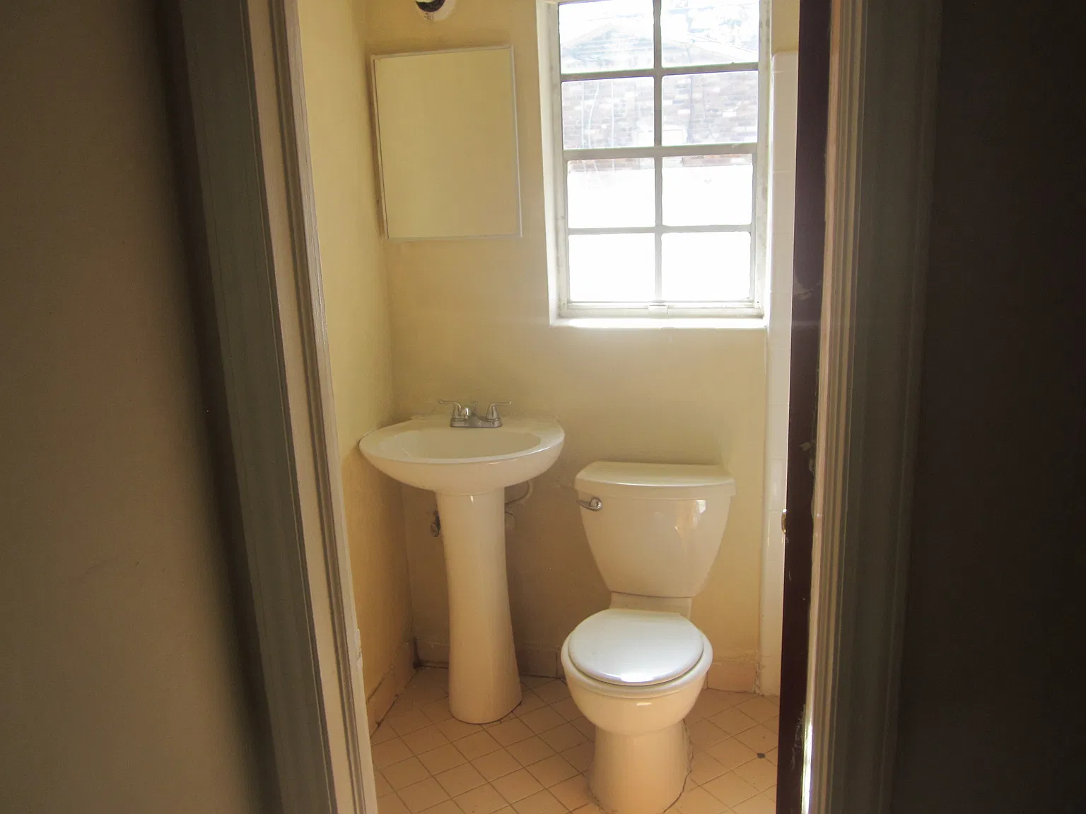 1 bed, 500 sqft, $1,000 — Photo 4