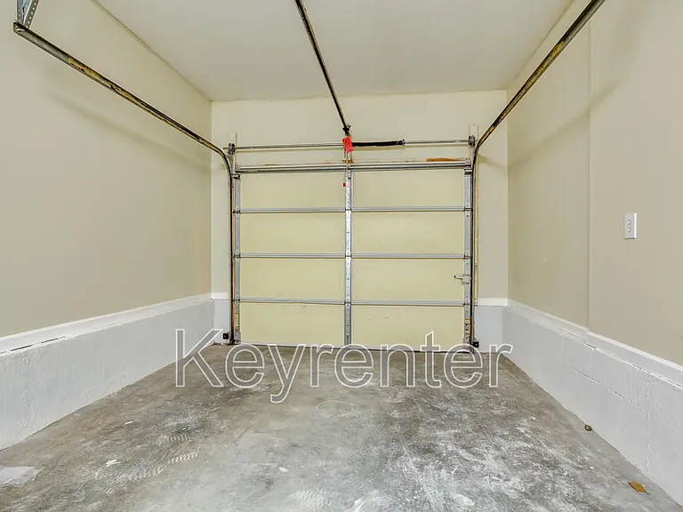 947 Spring Park Rd — Photo 12