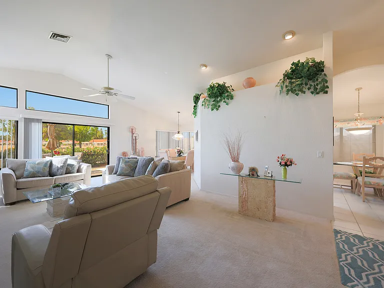 9445 W Taro Ln — Photo 5
