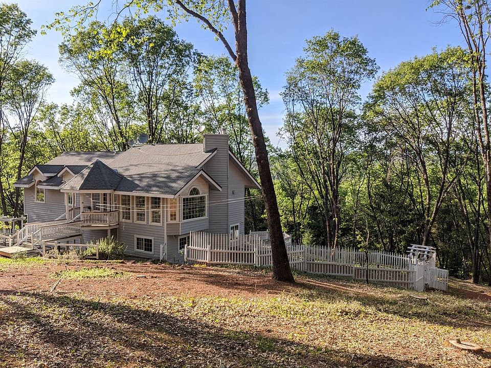 1st image of 1325 White Oak Dr