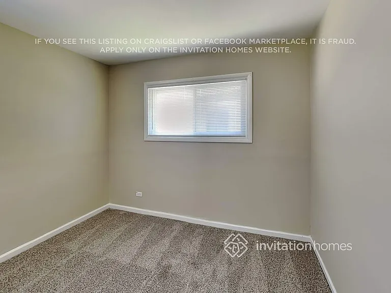 1875 N Newport Rd — Photo 10