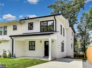 5209 10th Pl S, Arlington, VA 22204