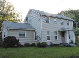 133 State St, Enon Valley, PA 16120