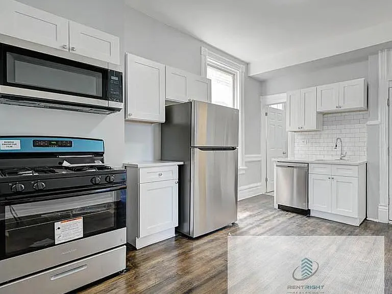 2926 S Wallace St #3R — Photo 1