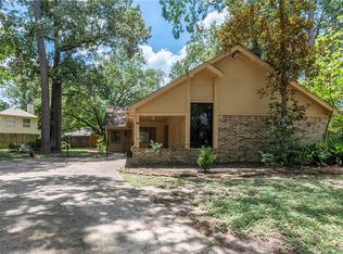1906 Woodhue Dr, Spring, TX 77386