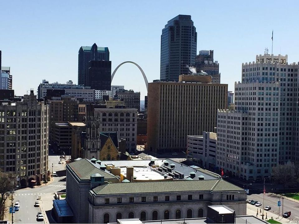 1st image of 1501 Locust 1207
