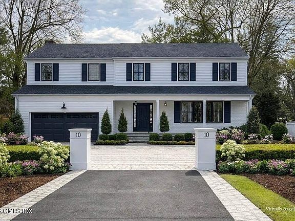 2nd image of 10 Lockwood Rd
