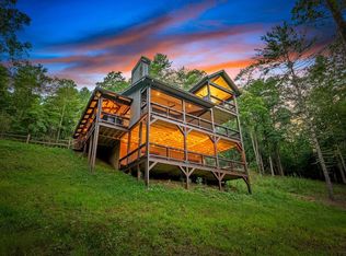 215 Twin Creeks, Blue Ridge, GA 30513