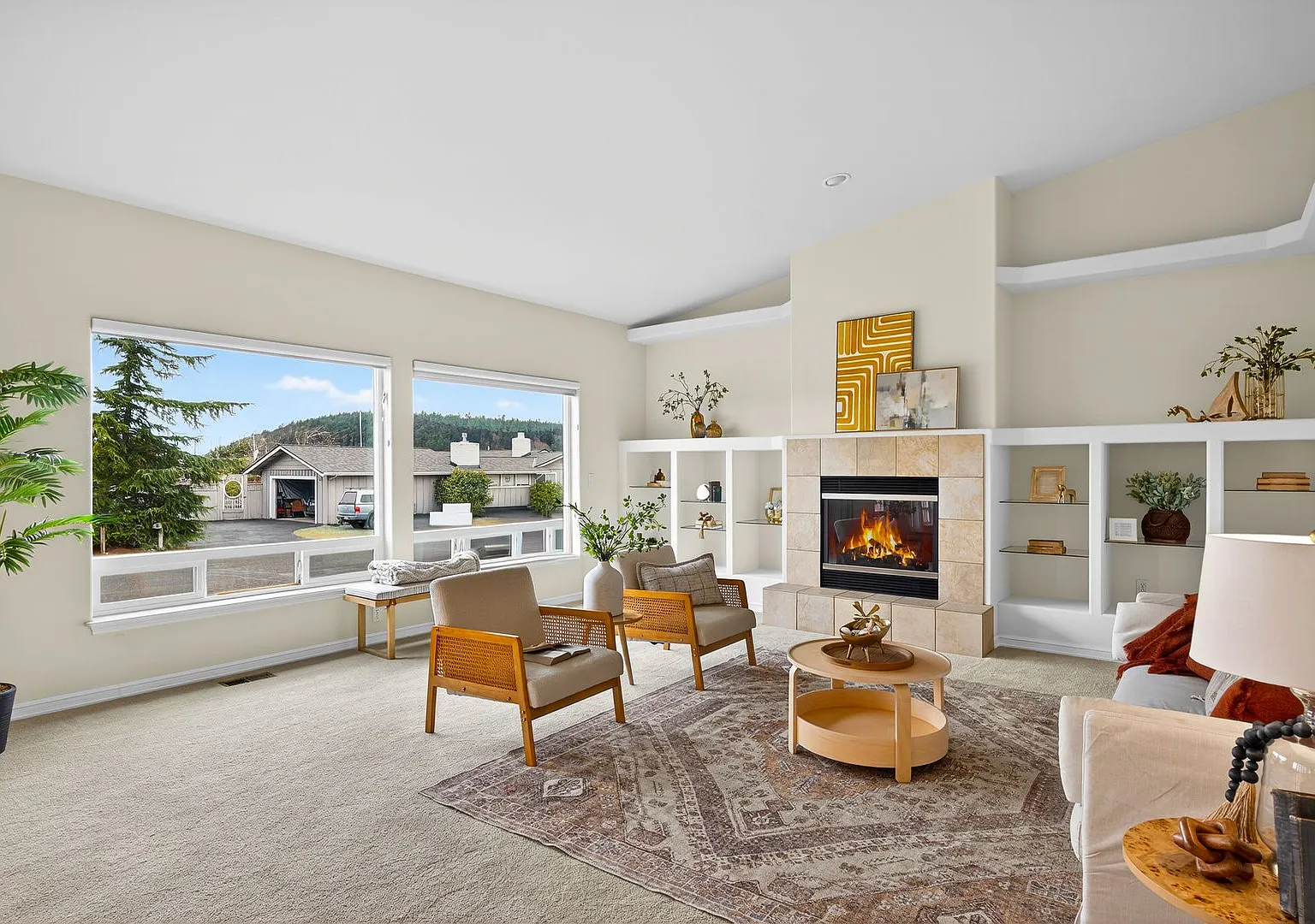 2 Bed 3 Bath - View - Cap Sante Marina - Dog Friendly - Island Hospital - NAS Whidbey — Photo 3