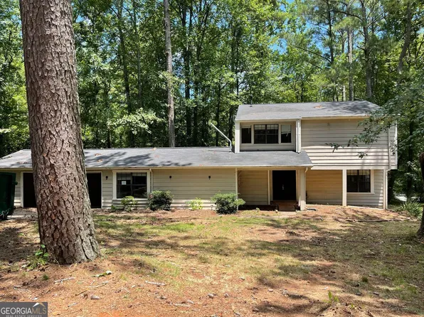 6859 Parkwood Ct, Douglasville, GA 30135