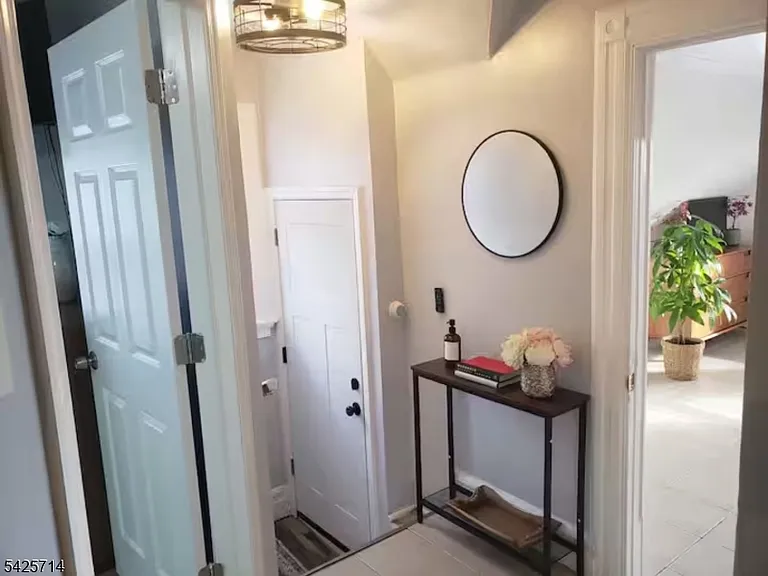 187 Milford Ave #3 — Photo 34