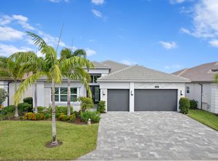 9885 Great Barrier Trl, Boynton Beach, FL 33473