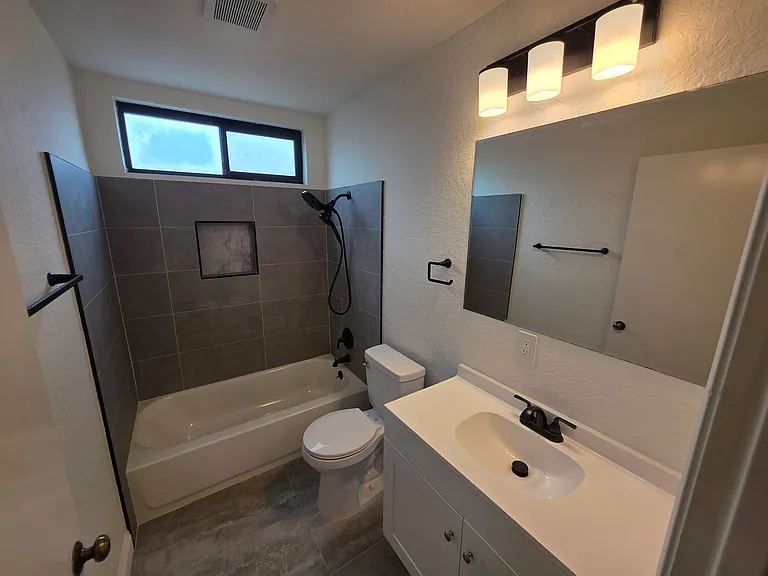 13987 Coteau Dr #10 — Photo 23