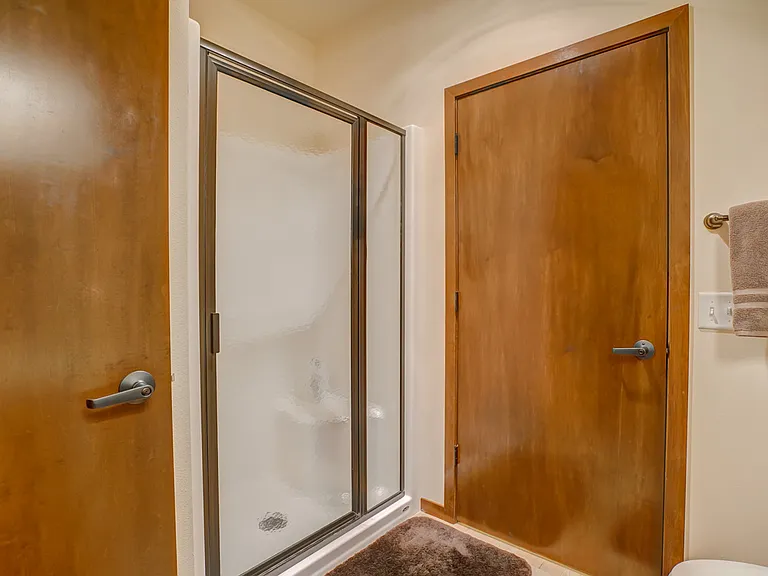 Kennedy- Bathroom