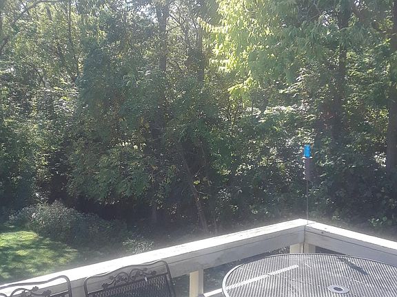 4th image of 4412 Appleton Ave