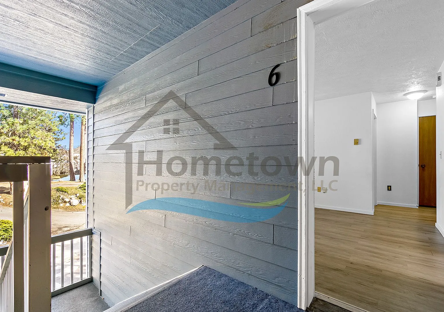 1205 W Emma Ave — Photo 2