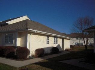 54 Strawberry Cmns, Riverhead, NY 11901