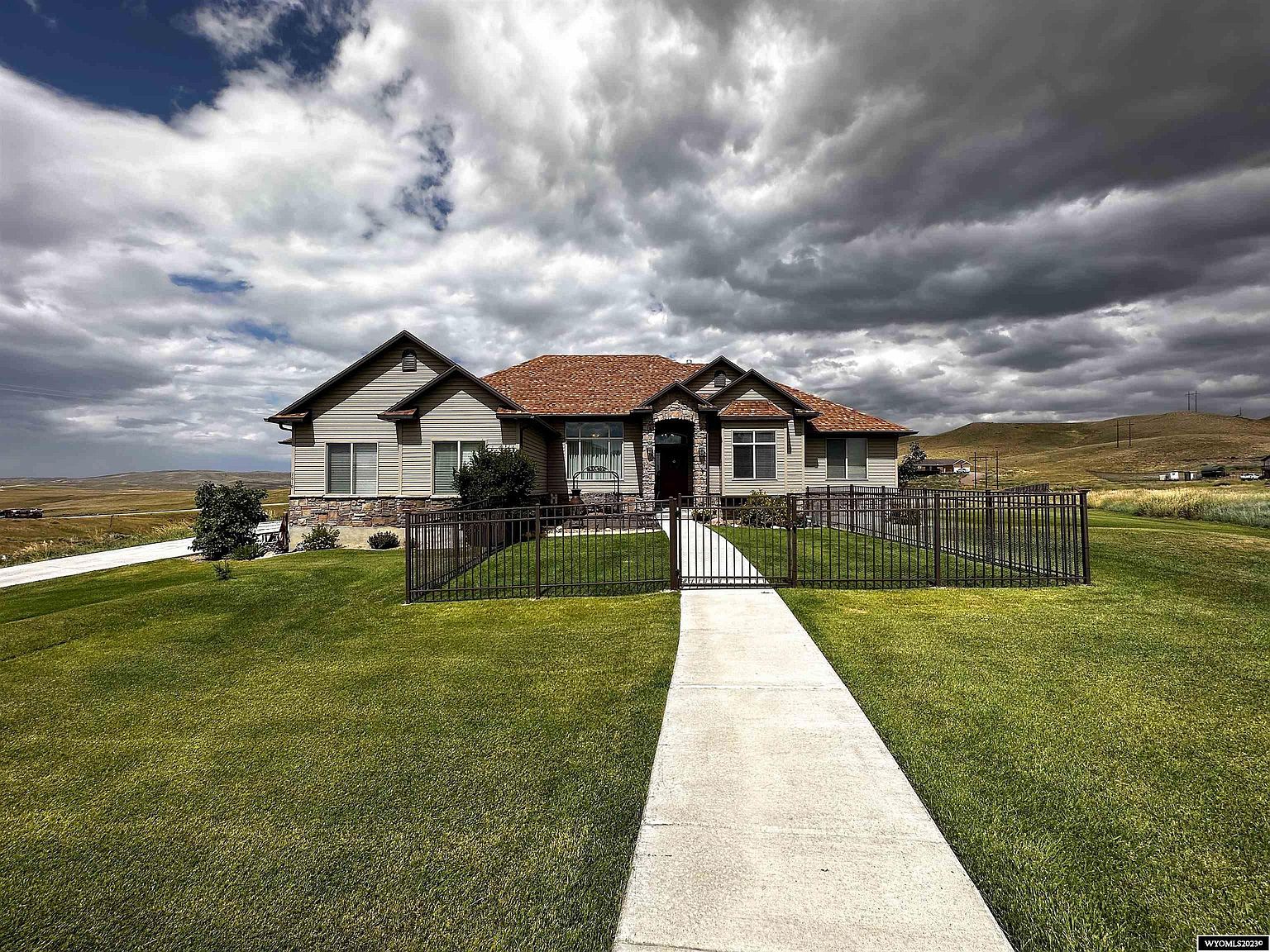 1610 N Sunlight Dr, Kemmerer, WY 83101 MLS 20234172 Zillow