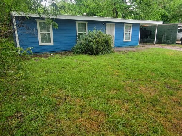 2852 E 42nd Pl N, Tulsa, OK 74110
