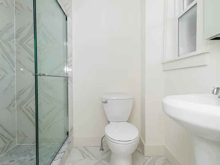 148 Pleasant St #1 — Photo 6