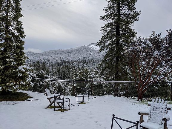 3rd image of 2348 Rainbow Rd