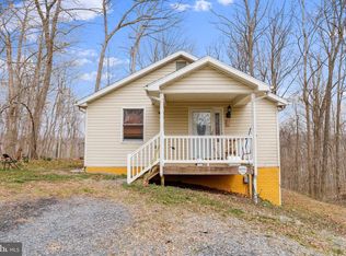 632 Lockhouse Rd, Falling Waters, WV 25419