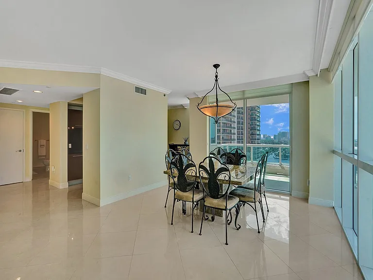 101 S Fort Lauderdale Beach Blvd #1606 — Photo 11