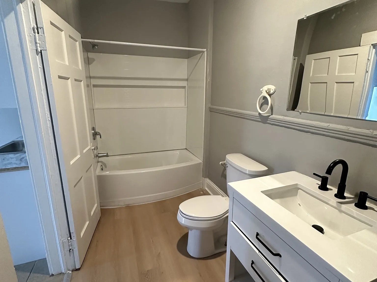 4520 Bush Avenue - 4 — Photo 3