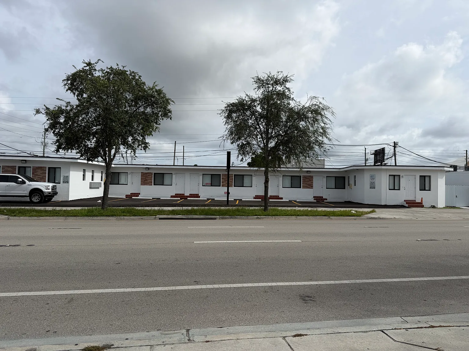 Studio, 350 sqft, $1,400 — Photo 4