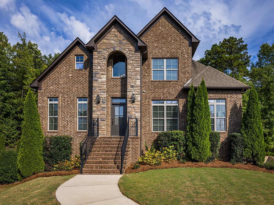 1st image of 128 Grey Oaks Ct