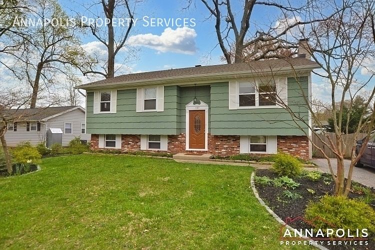 1st image of 1187 Latrobe Dr