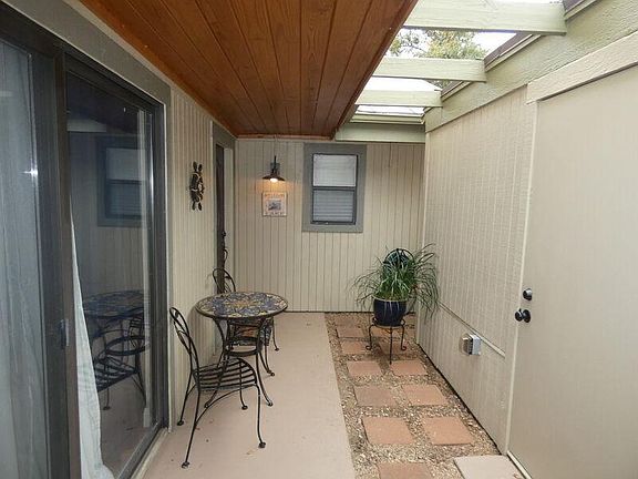 4th image of 104 Horseshoe Bay Blvd #38004