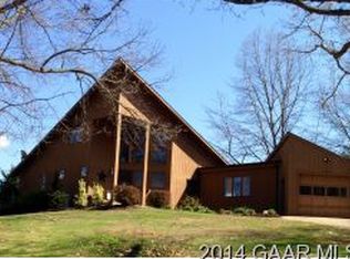 120 Woodview Ct, Stuarts Draft, VA 24477