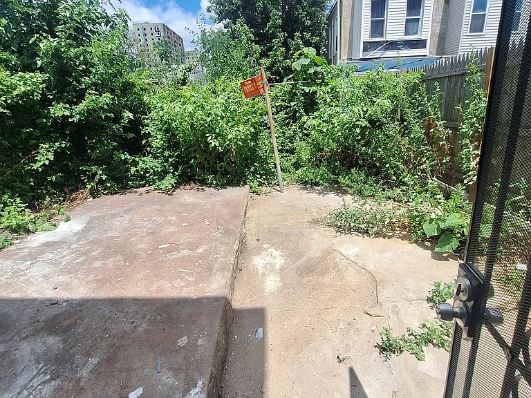 1007 W Dauphin St — Photo 18