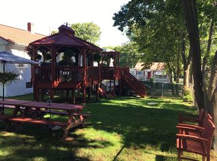 17 Itasca St, Mattapan, MA 02126